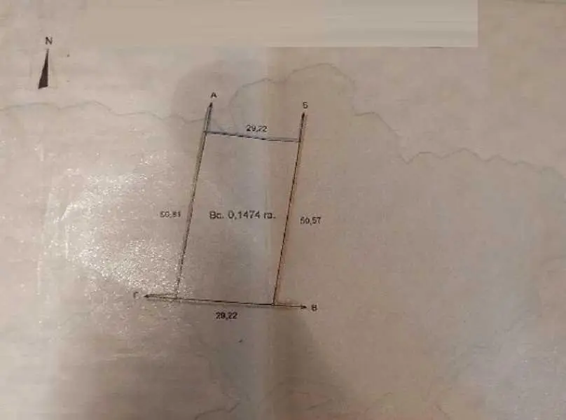 Хороший участок земли под застройку собственного дома. 