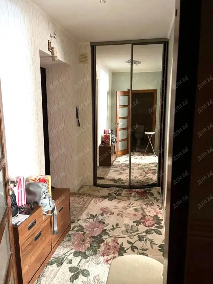 1 кімнатна квартира  центрі Полтави (район ПЦ «Листопад»)