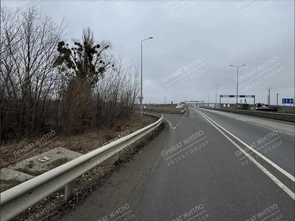 Продам ділянку по Київській трасі 43 соток у Супрунівці