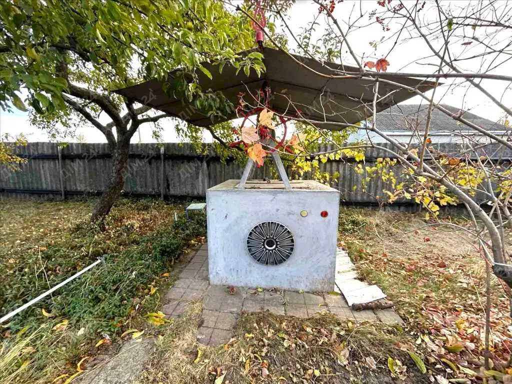 Будинок у передмісті, с. Мильці