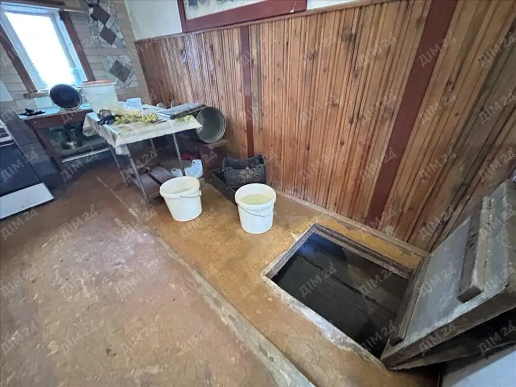 Будинок у передмісті, с. Мильці