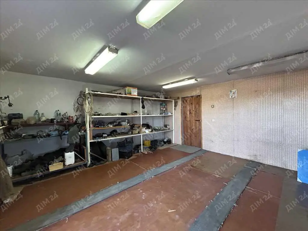 Будинок у передмісті, с. Мильці