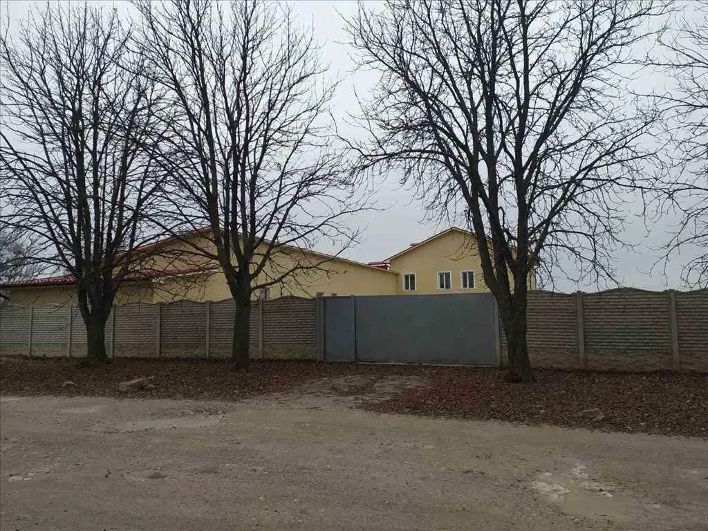 Пропозиція комерційної нерухомості на Половках!