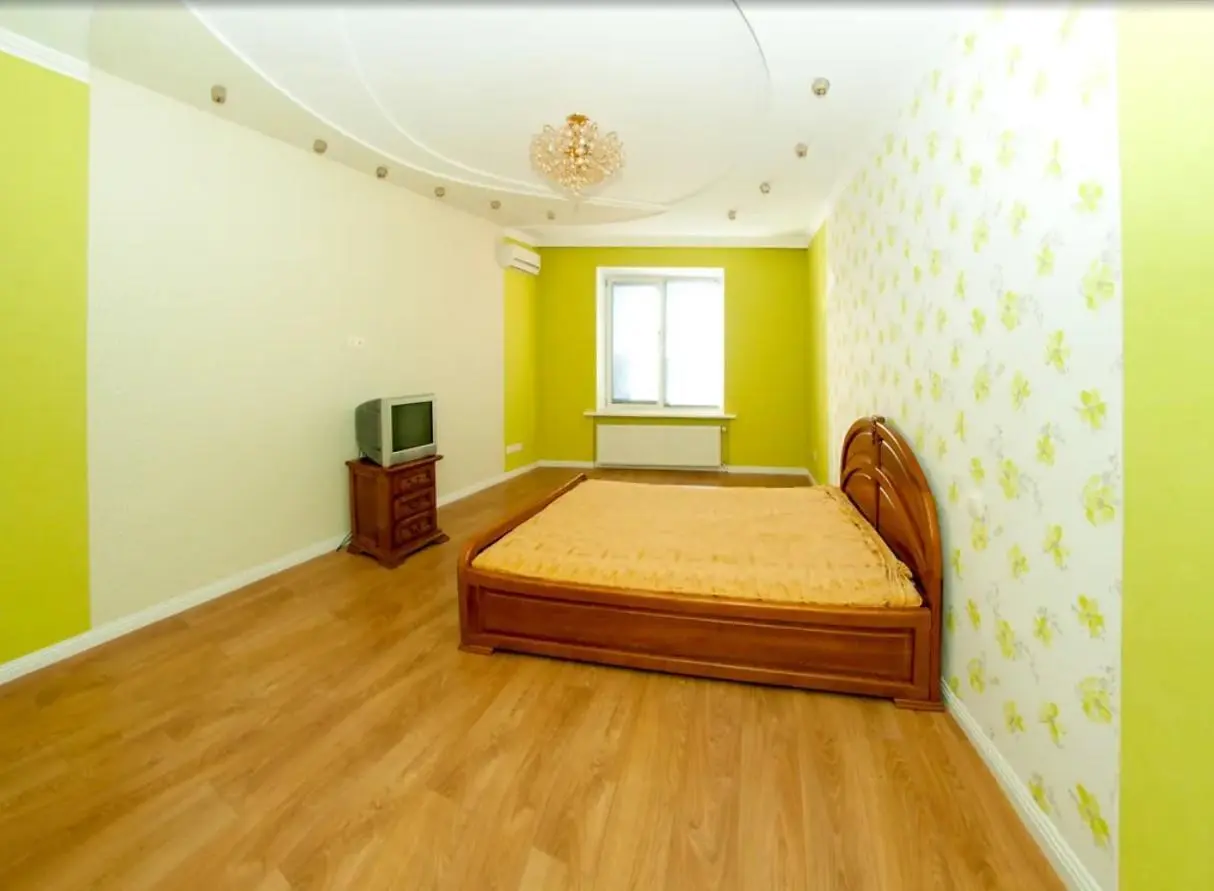 Полтава, 3x кімнатна квартира VIP-класу