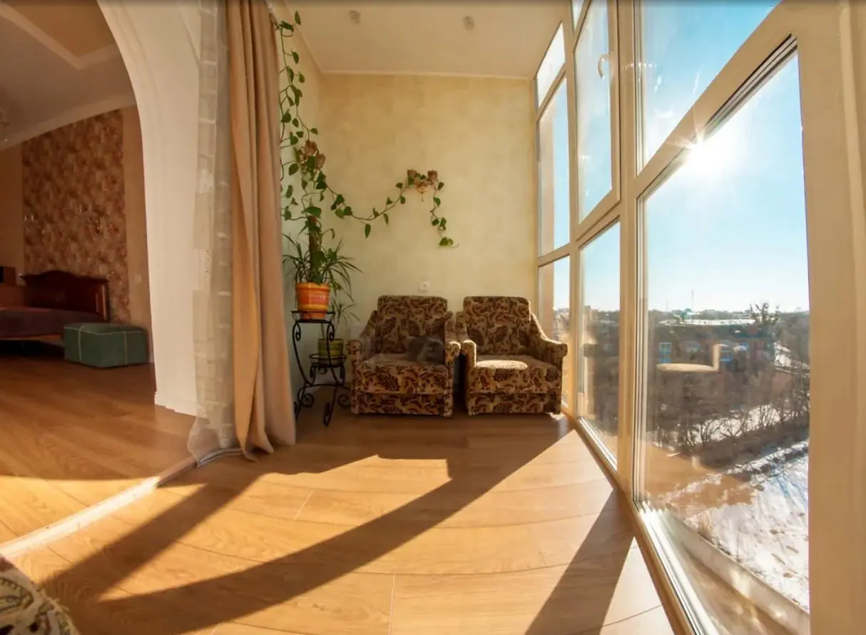 Полтава, 3x кімнатна квартира VIP-класу