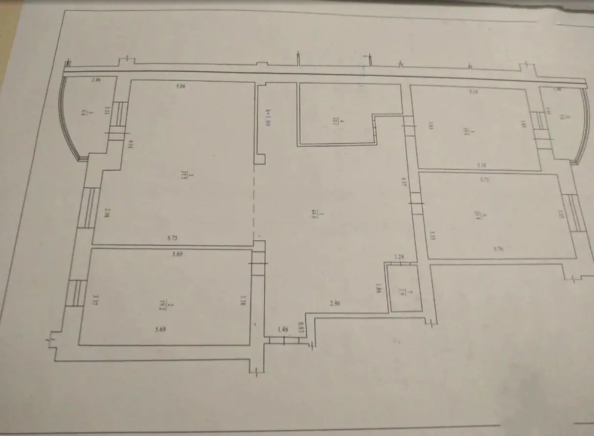 Полтава, 3x кімнатна квартира VIP-класу