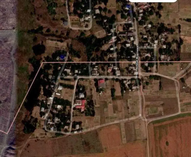 Большой прямоугольный участок в с. Гора