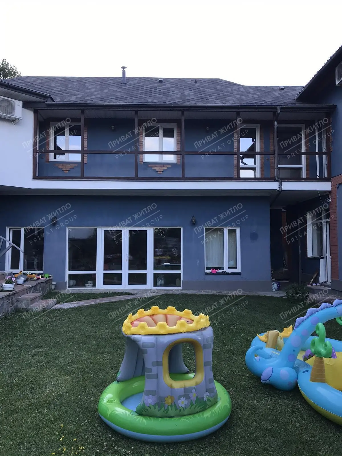 Приватний будинок та бизнес поруч, в історичному центрі міста!