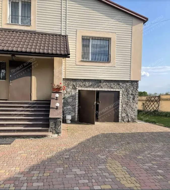 Будинок для дружньої родини! 