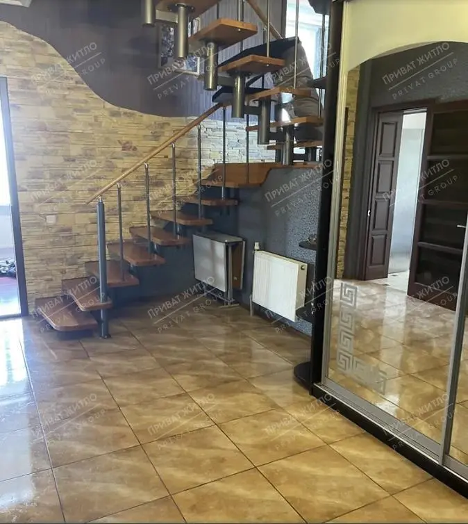 Будинок для дружньої родини! 