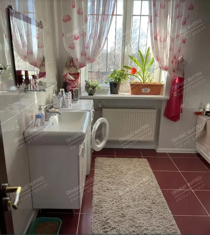 Будинок для дружньої родини! 