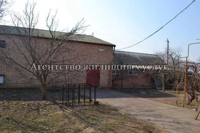 Приміщення під виробництво в селі Тахтаулово ( 8 км від Полтави).