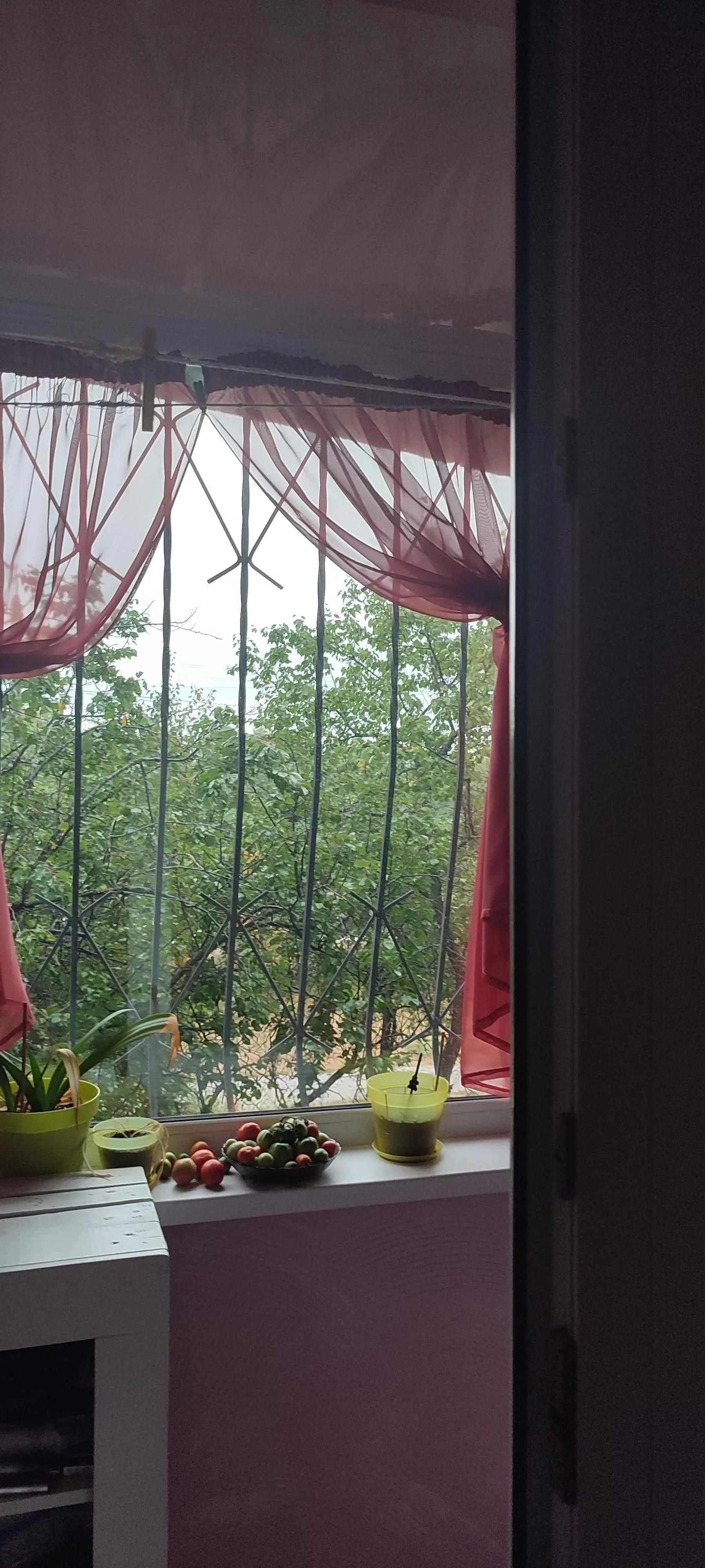 Продам 3-x кімнатну квартиру з індивідуальним дизайном на Леваді