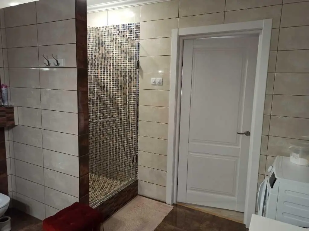 Чудовий будинок в Яківцях.