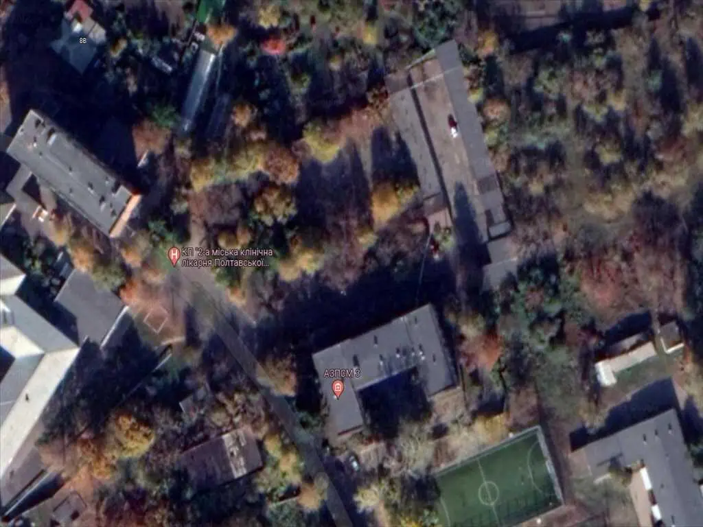 Гараж поряд з 2 міською лікарнею! 