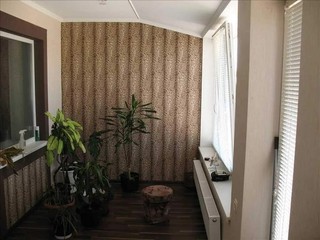 Унікальна можливість придбати приміщення для житла та бізнесу.
