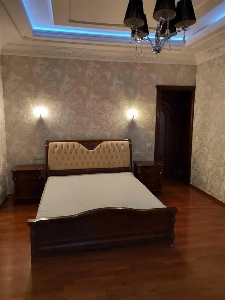 Квартира у центрі Полтави площею 120 кв.м