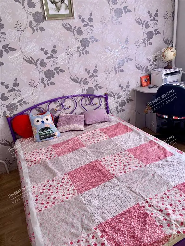 До вашої уваги дуже гарний будинок в Яру