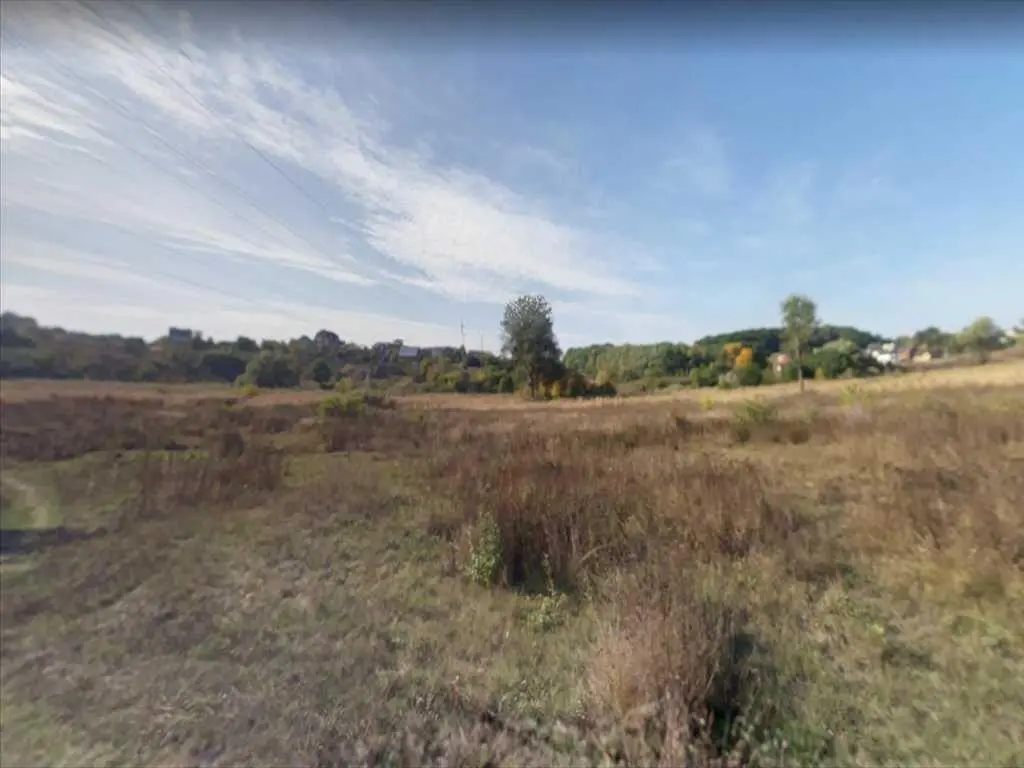 Ділянка в Яру для Вашого будинку.