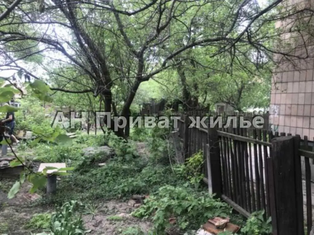 Невелика частина будинку в р-ні площі Зигіна!