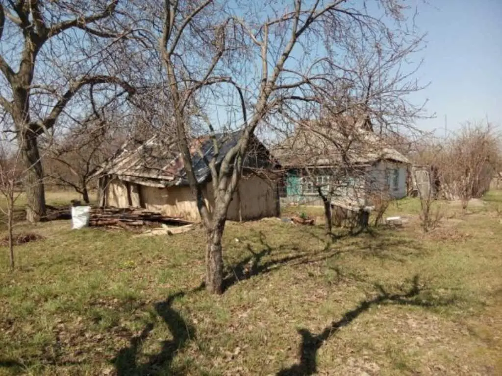 Будинок з комунікаціями в Рибцях