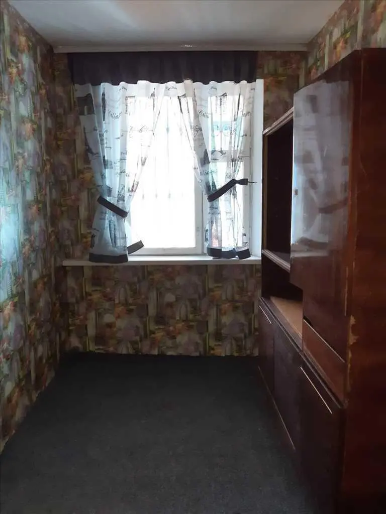 Двокімнатна квартира в приватному сектор в районі Подолу.