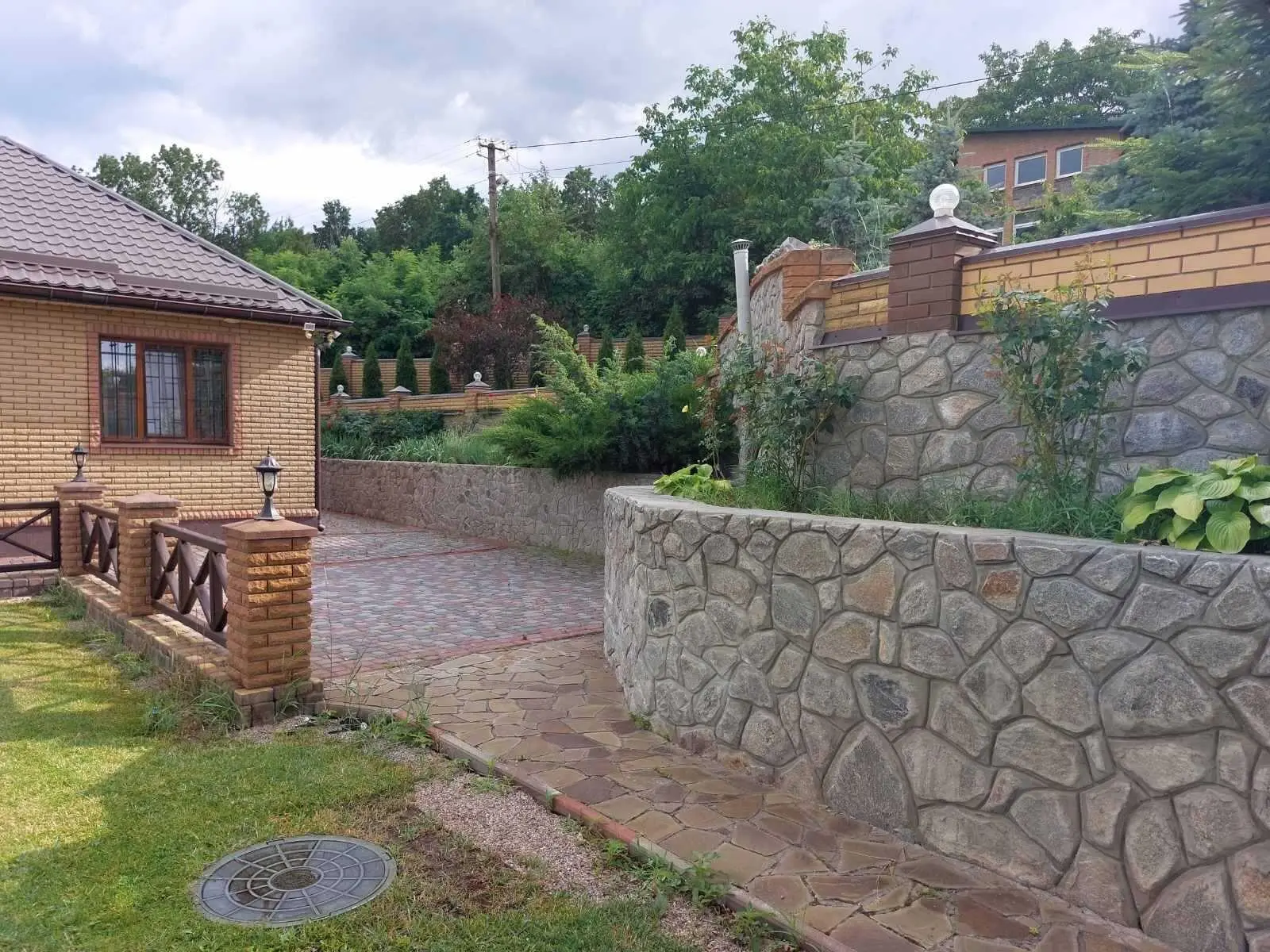 Чудова усадьба в Петрівці