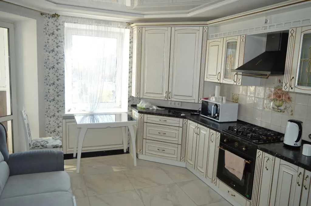 Квартира в новому будинку на Садах 1