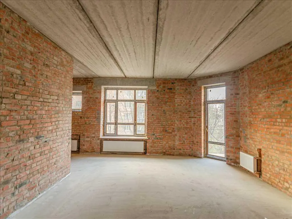 4 кімнатна квартира в історичному центрі м. Полтава