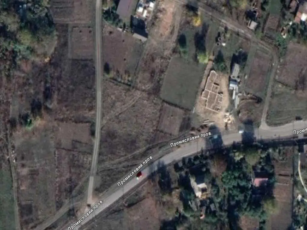 Супрунівка, центральна вулиця, ділянка під забудову! 