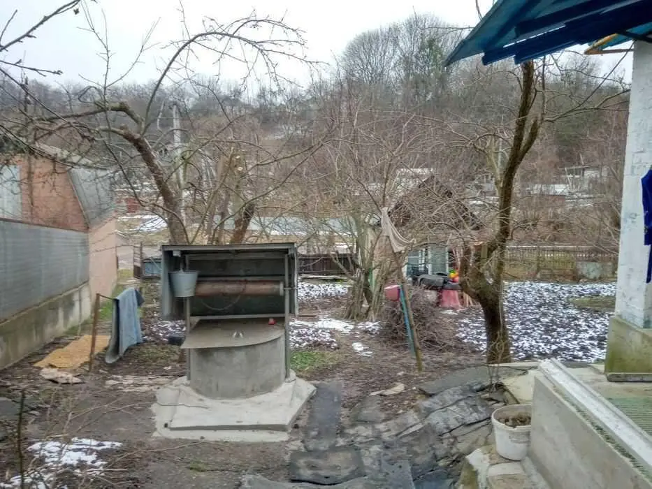 У продажу будинок з ділянкою!