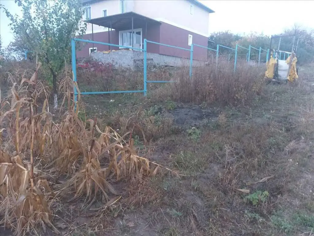 Ділянка для втілення своїх бажань
