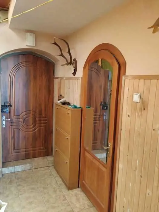  Продається чудовий сонячний 2-поверховий будинок в районі Південного вокзалу!