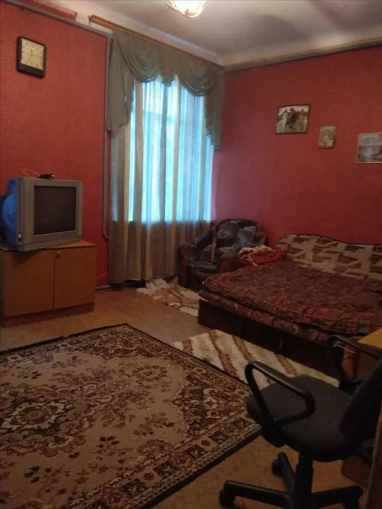 Будинок для великої родини: 100 м.кв і земля біля річки