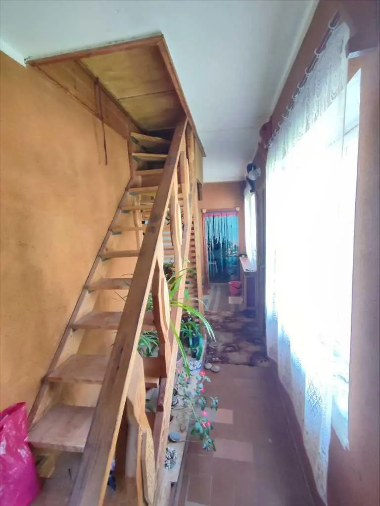 4 кімнати, цегляний будинок, передмістя Полтави!