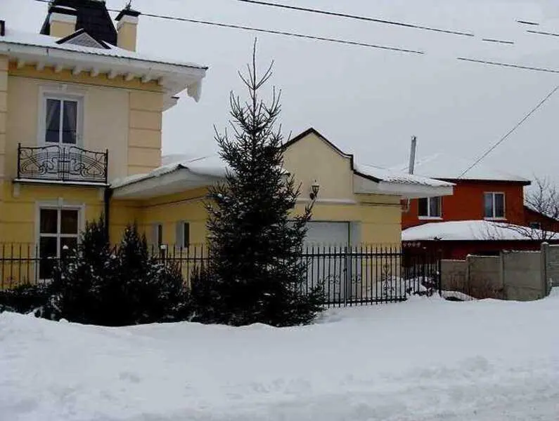 Будинок, який краще бачити наживо! 