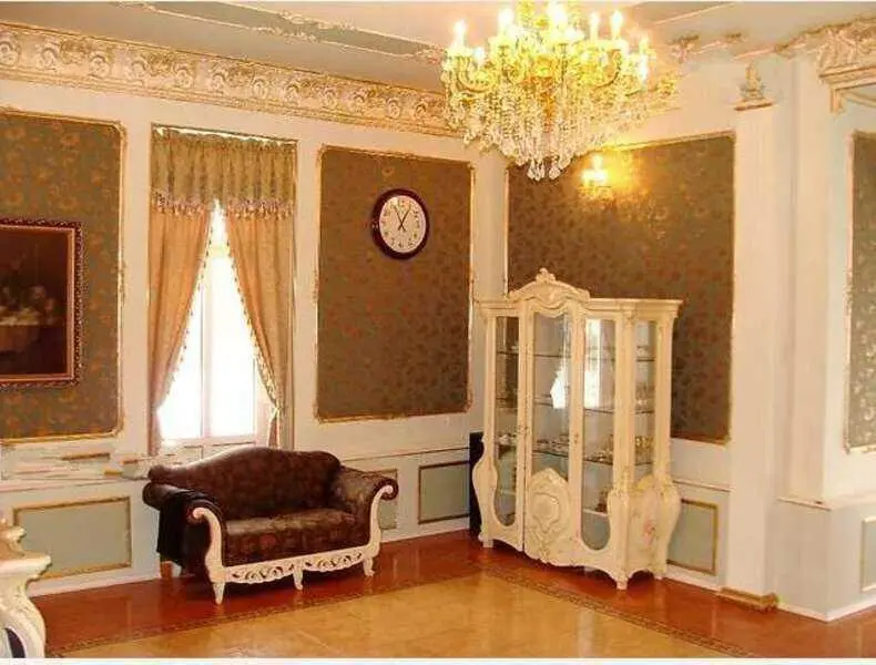 Будинок, який краще бачити наживо! 