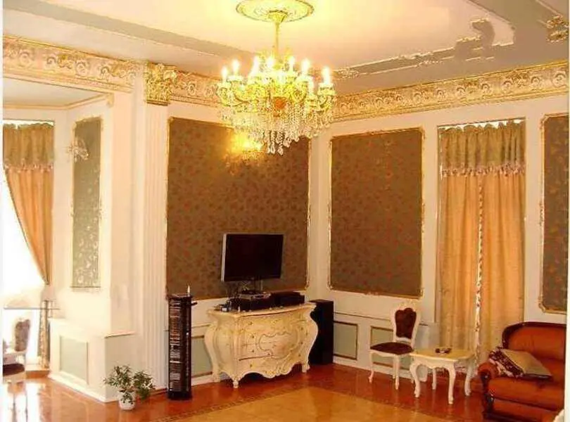 Будинок, який краще бачити наживо! 