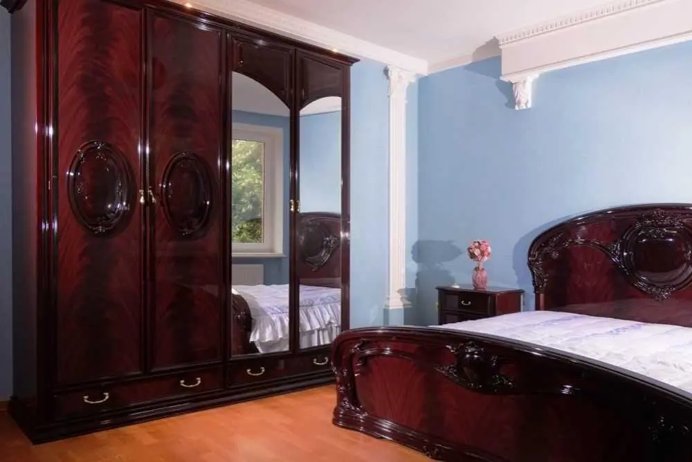 Велика квартира в тихому центрі