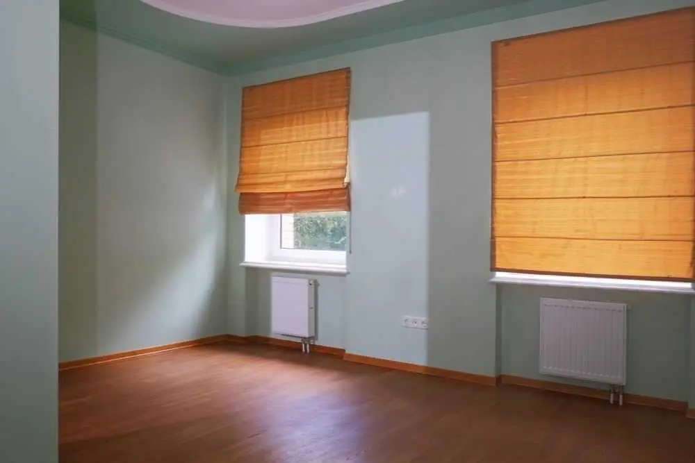 Велика квартира в тихому центрі