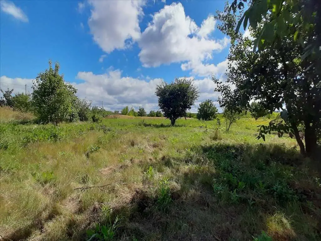 Ділянка в мальовничому місці!