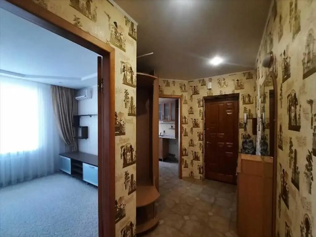 3 кімнатна квартира на Леваді з меблями