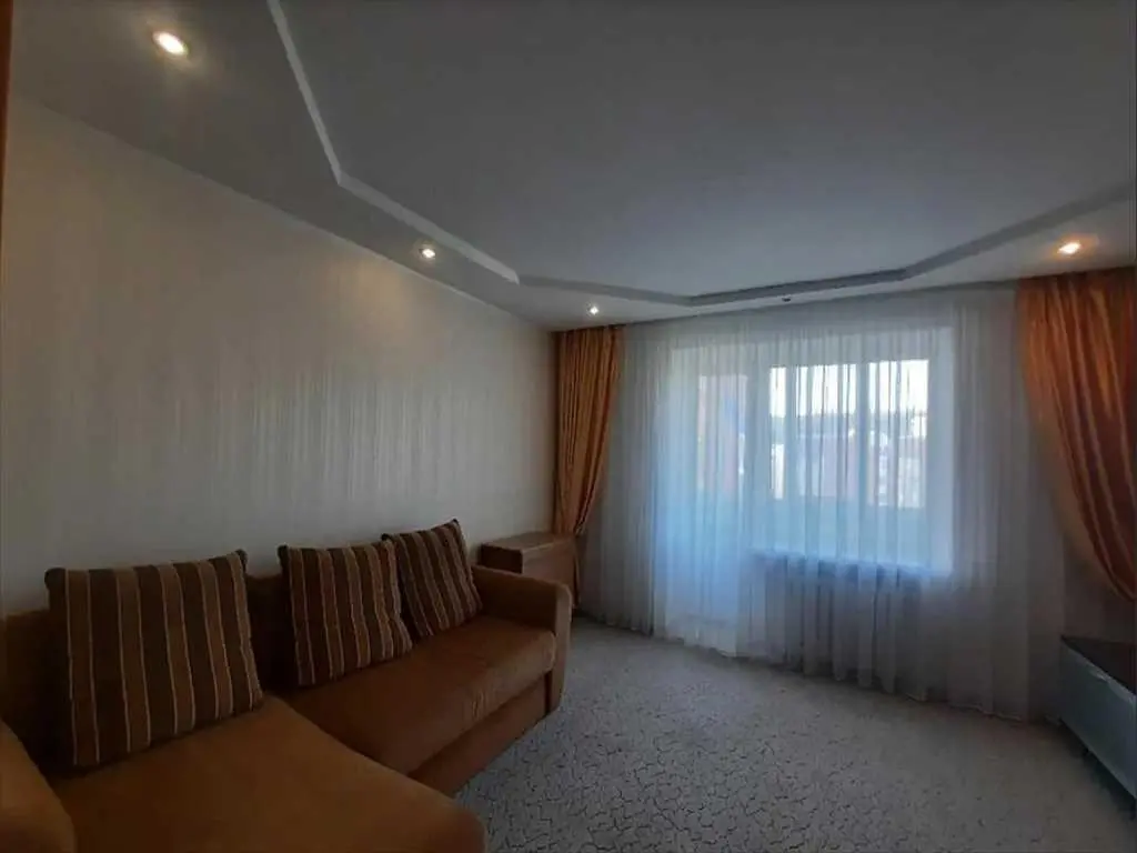 3 кімнатна квартира на Леваді з меблями