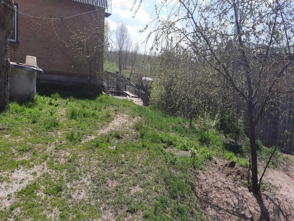 Будинок на Крутому берегу