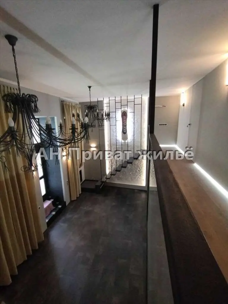 Сучасна та унікальна квартира в серці Полтави!