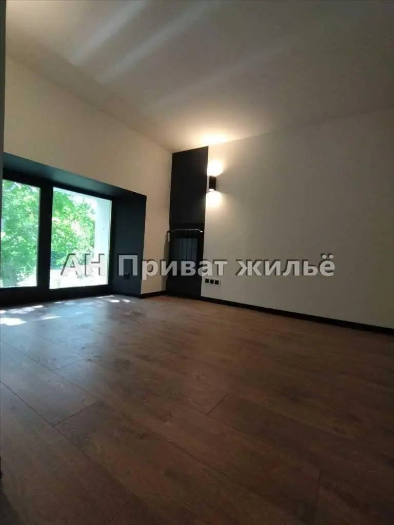 Сучасна та унікальна квартира в серці Полтави!