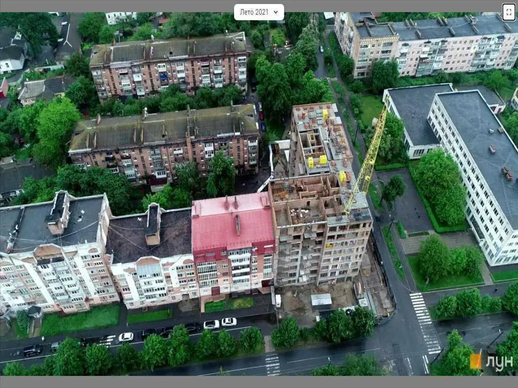 Продаж новобудови в центральній частині міста.