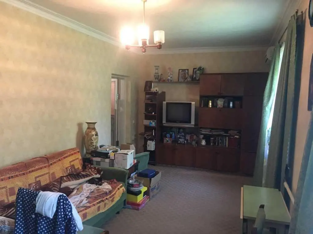 Цегляний будинок з окремим двором! 