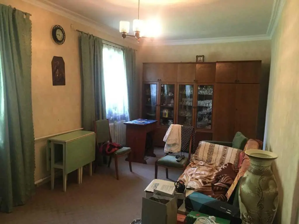 Цегляний будинок з окремим двором! 