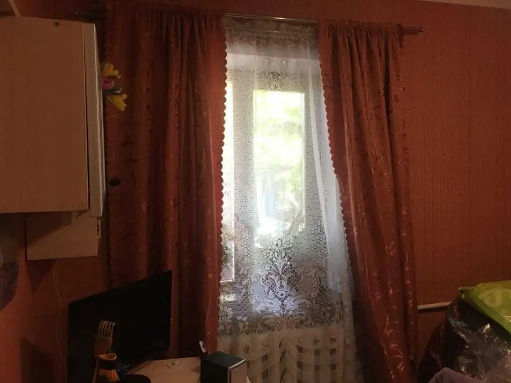 Цегляний будинок з окремим двором! 